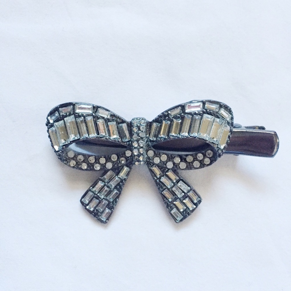 Forever 21 | Bow clip